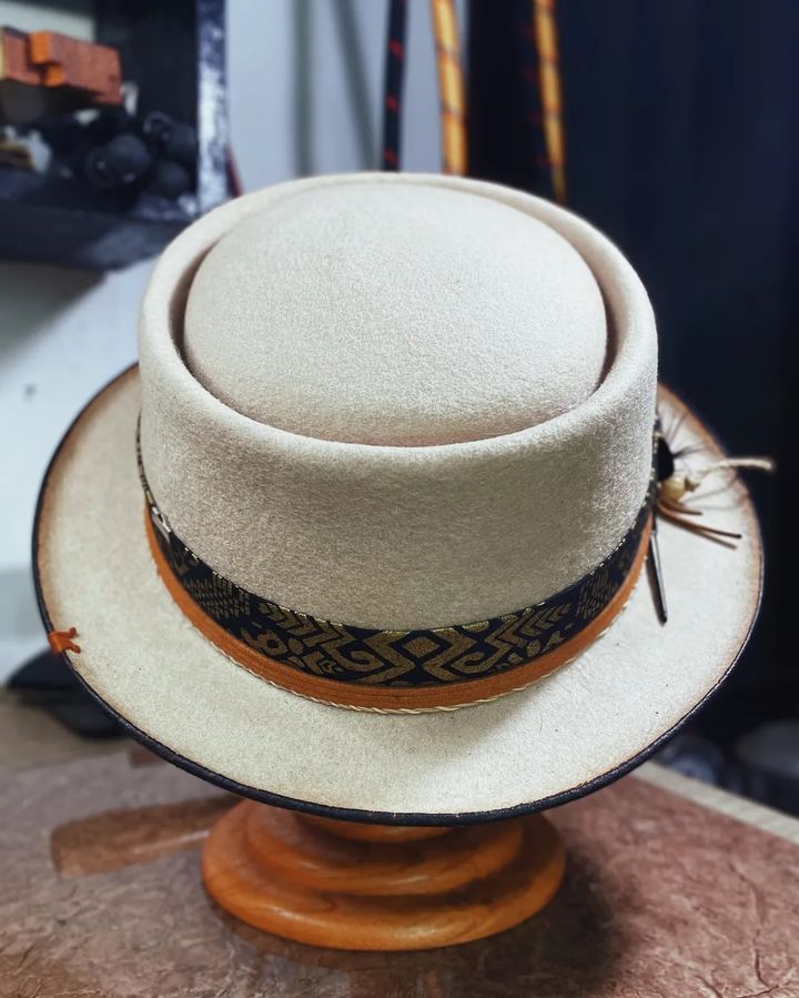 Classic Felt Pork Pie Hat - Image 10